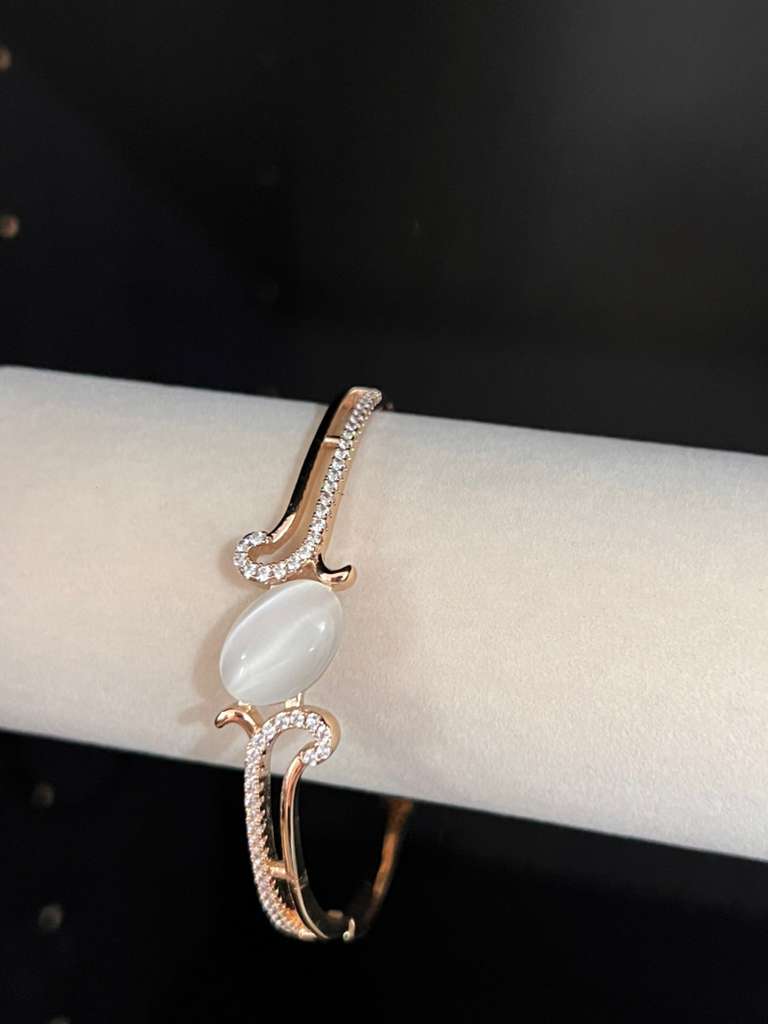 Olho de Gato Bangle