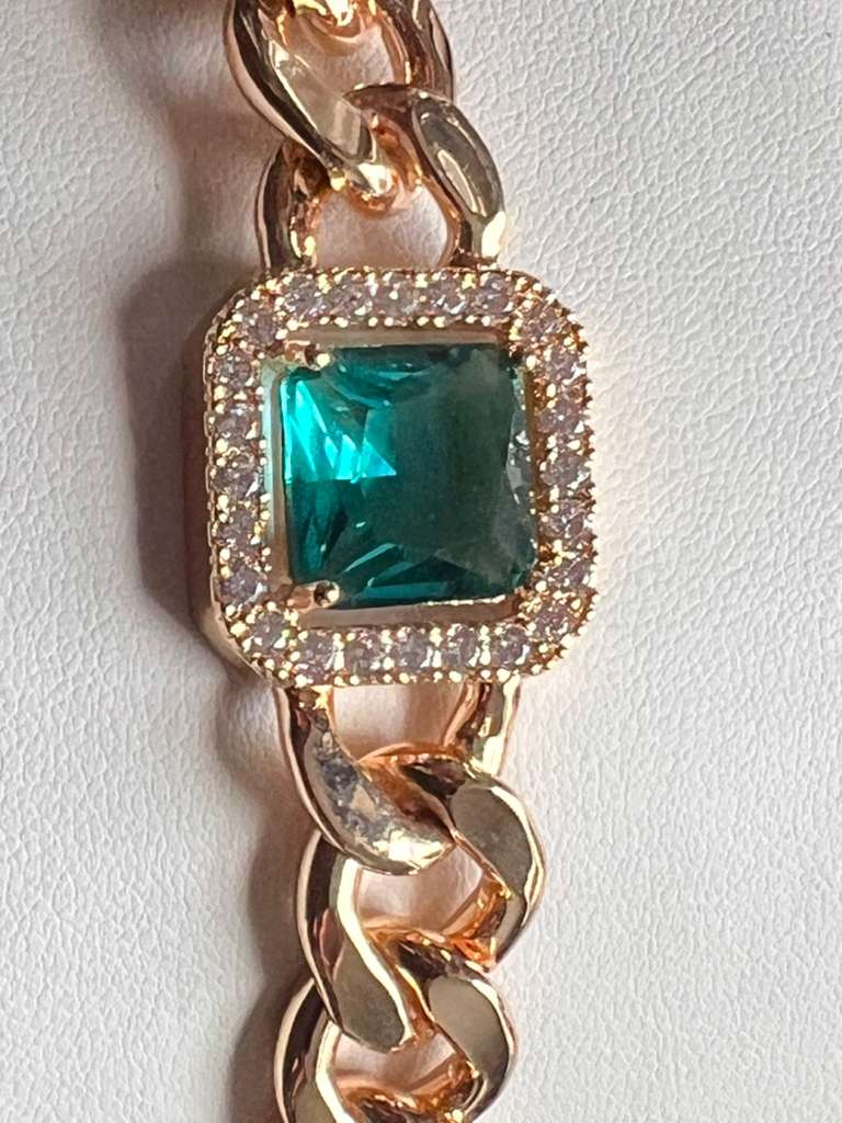 Esmeralda Halo Bracelet